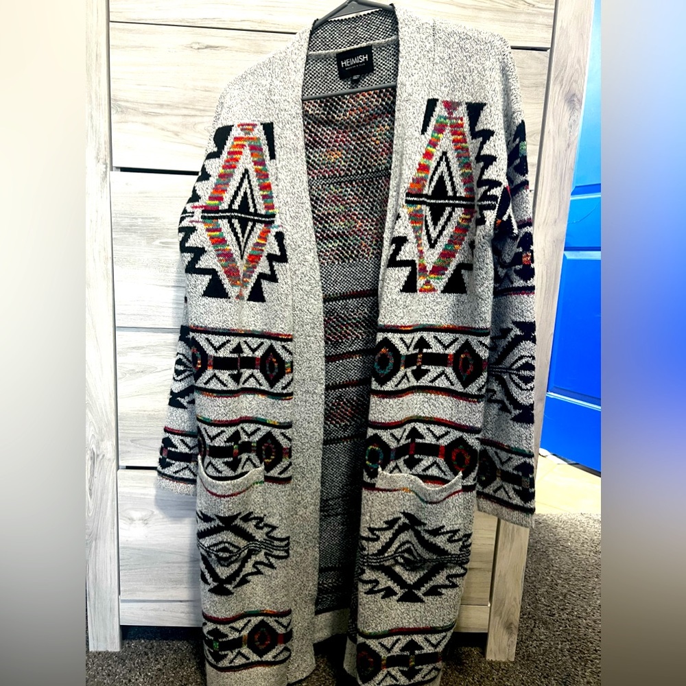 Hamish cardigan one size fits up to 81X